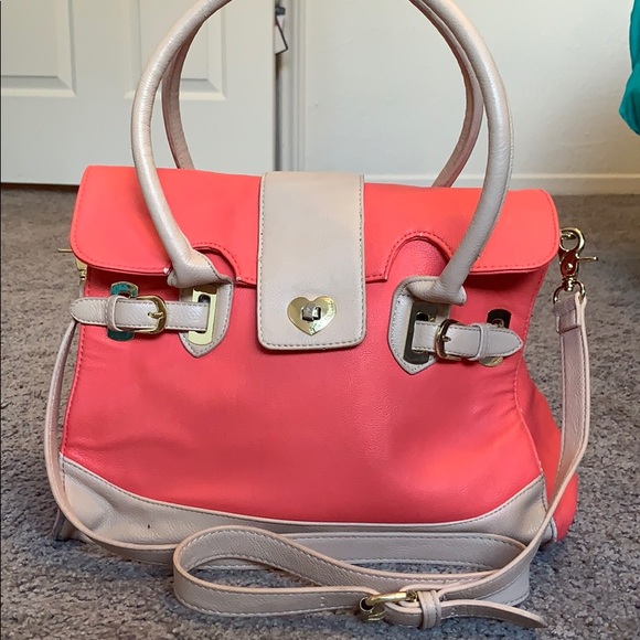 🚫SOLD🚫Betsy Johnson Purse - Picture 1 of 7